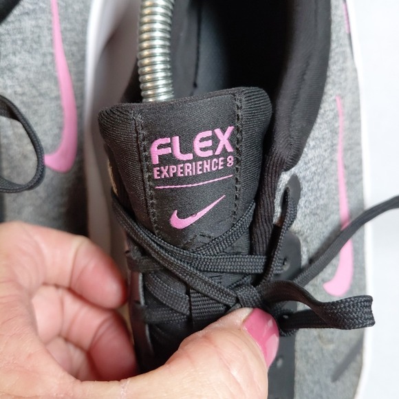 Nike Women's Flex Experience 8 RN Sneakers AJ5908-003 Grey Psychic Pink Size 11 - Picture 13 of 16